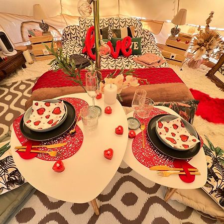 Love Room Tente Lodge Spa Mfg Chez C&C, Exclusivement Reservee Aux Adultes Cantaron Εξωτερικό φωτογραφία