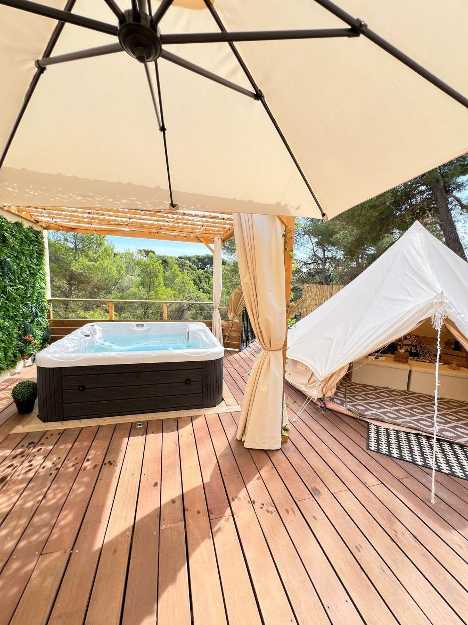 Love Room Tente Lodge Spa Mfg Chez C&C, Exclusivement Reservee Aux Adultes Cantaron Εξωτερικό φωτογραφία
